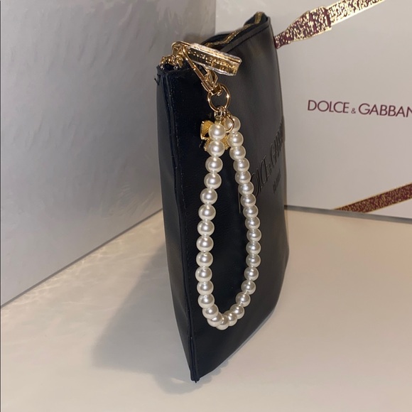 Dolce & Gabbana Black Logo Pouch - Picture 4 of 14